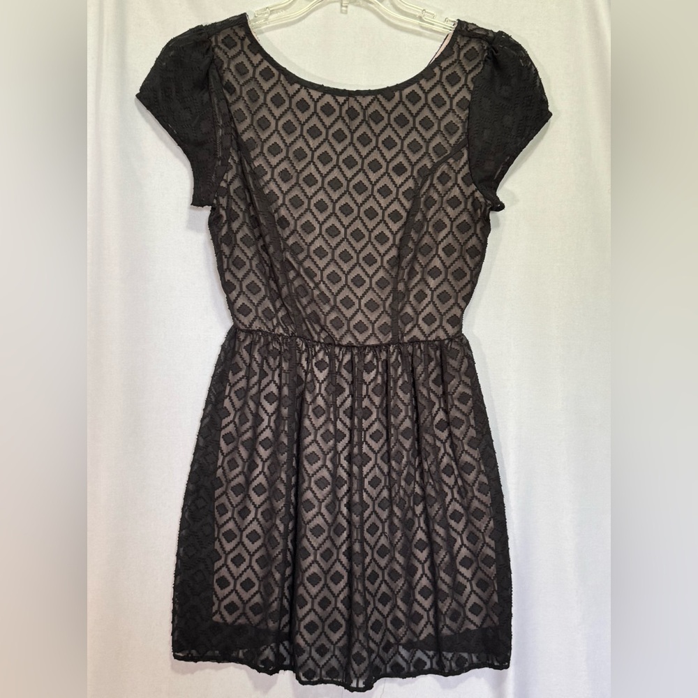 Trixxi Diamond Pattern Mesh Overlay Fit & Flare Skater Little Black Dress Size 3